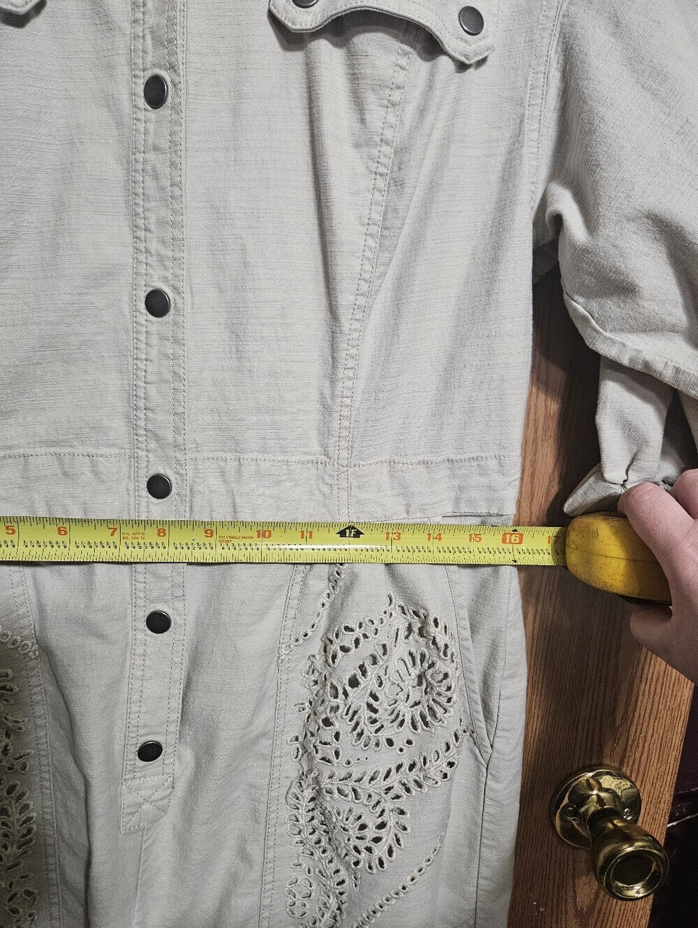 Anthropologie Ivory Snap Button Lasercut Jumpsuit Boho Hippie Size Medium! - Picture 11 of 11